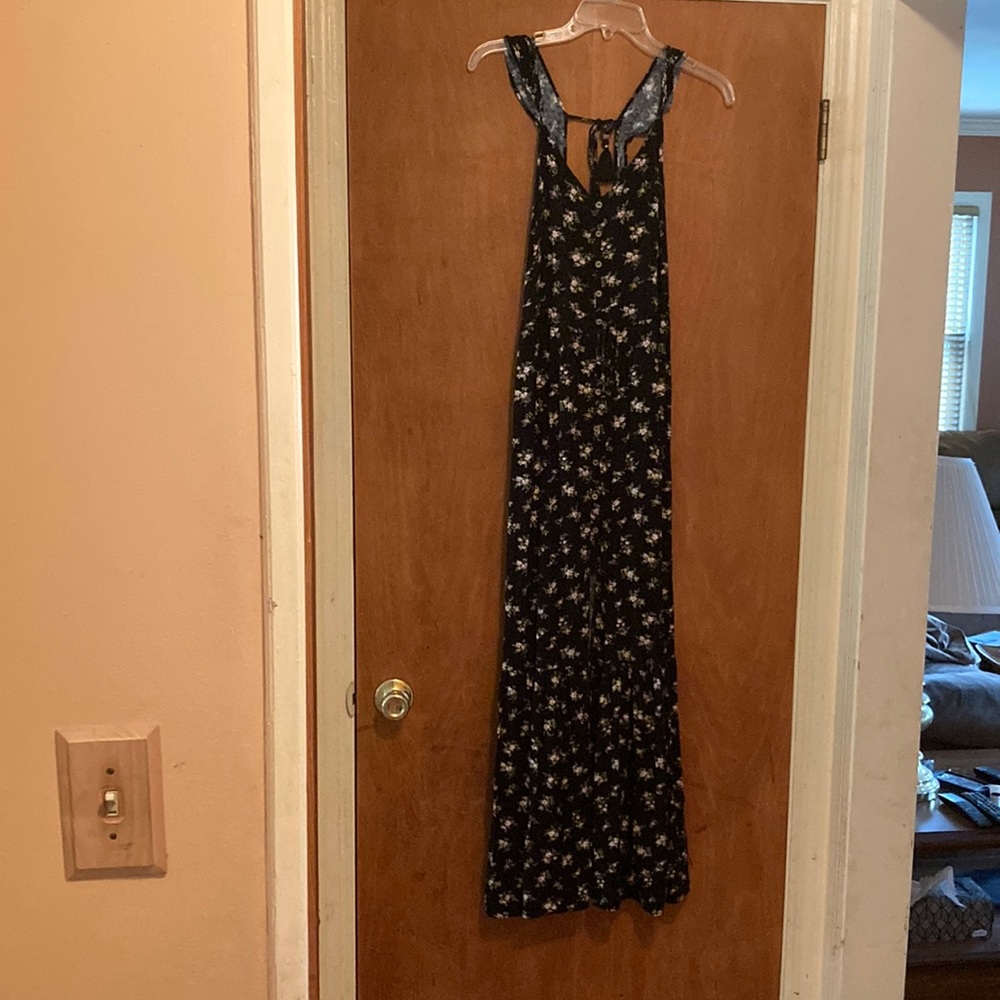 American Eagle black floral maxi dress